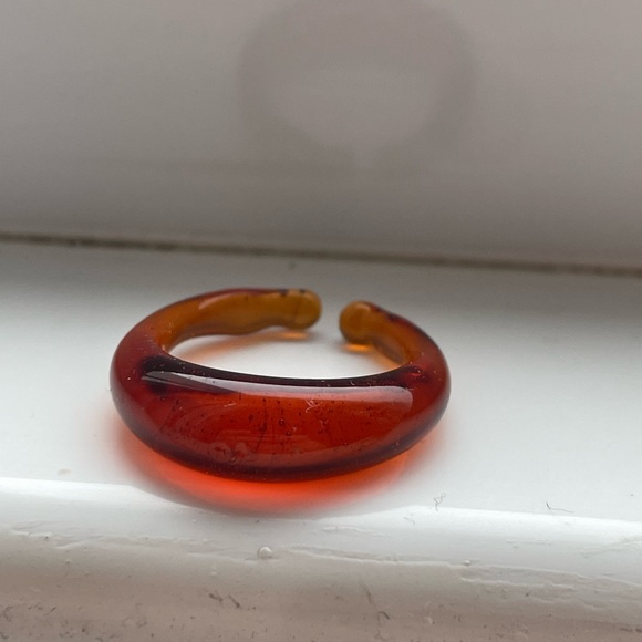 Glass ring - Picture 3 of 5